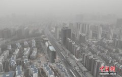宁夏银川迎大风沙尘天气